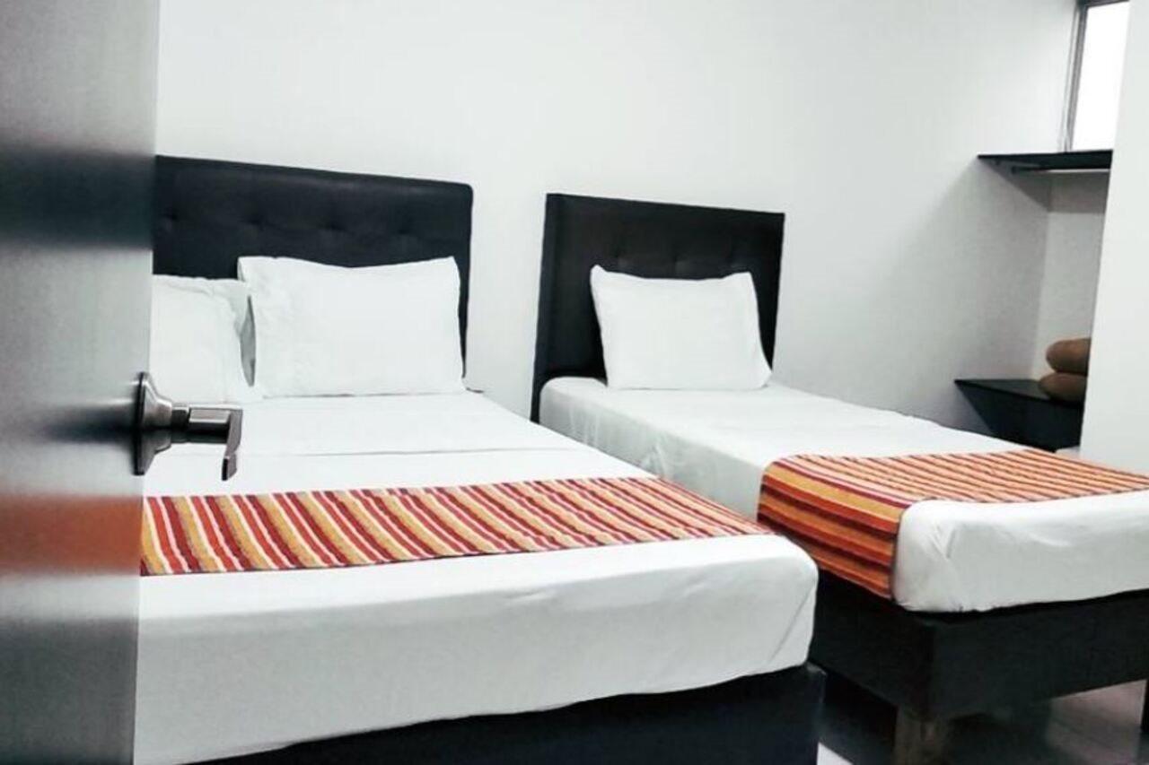 Hotel 9-25 Pereira Zewnętrze zdjęcie