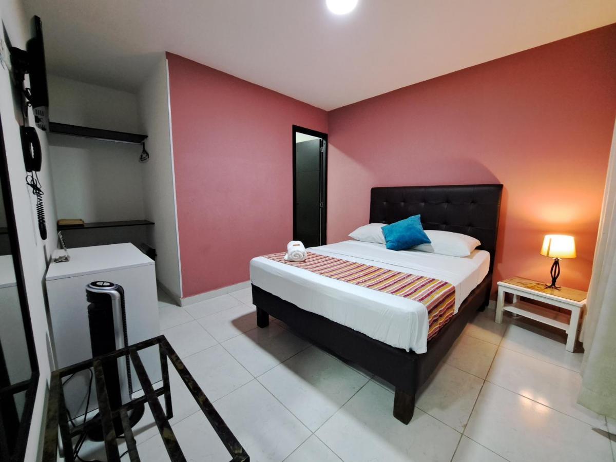 Hotel 9-25 Pereira Zewnętrze zdjęcie