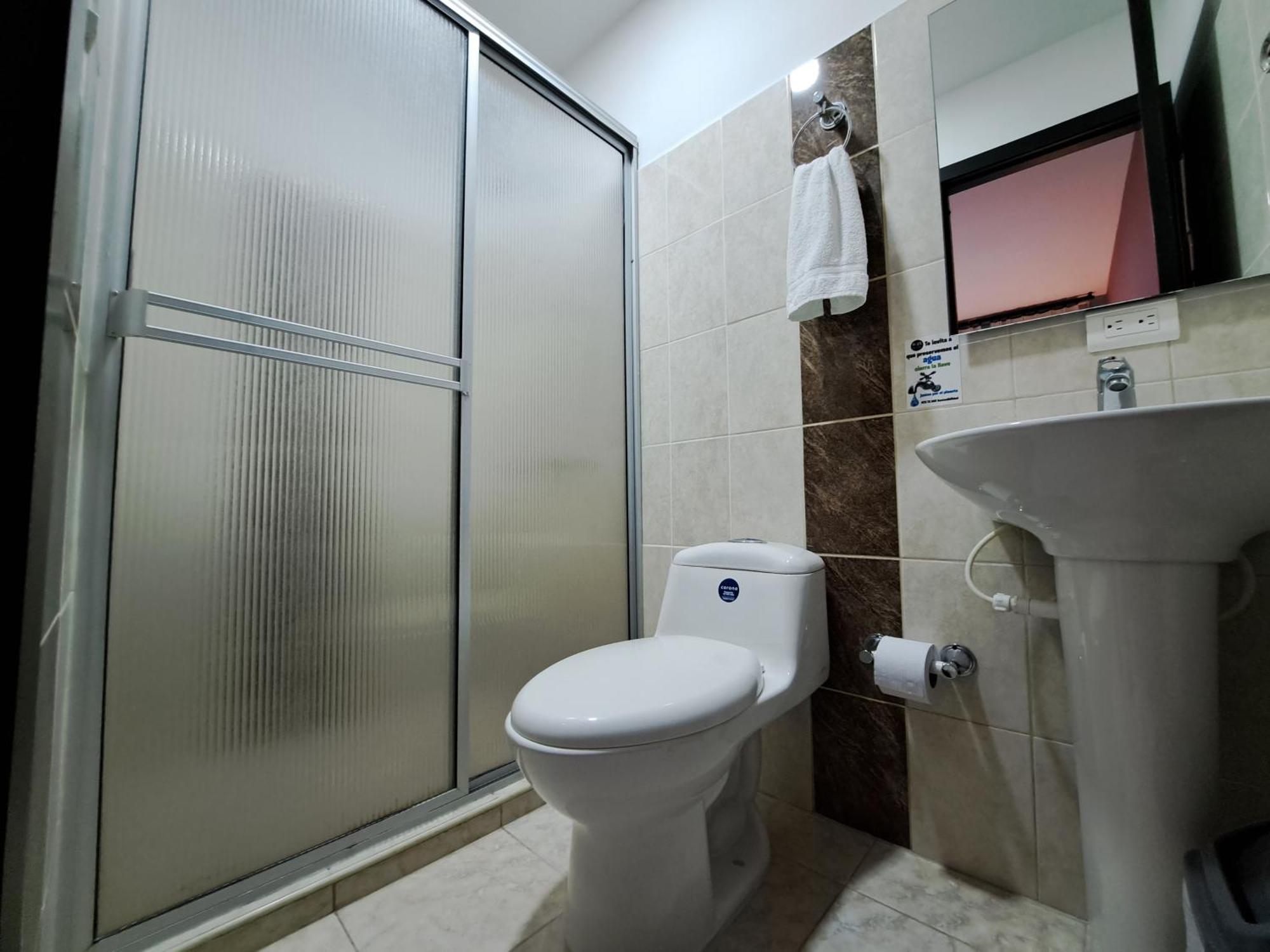 Hotel 9-25 Pereira Zewnętrze zdjęcie
